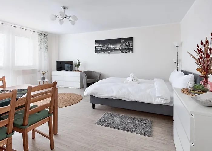 Apartment Osiedle Zwyciestwa Chic By Bookinghost Poznan